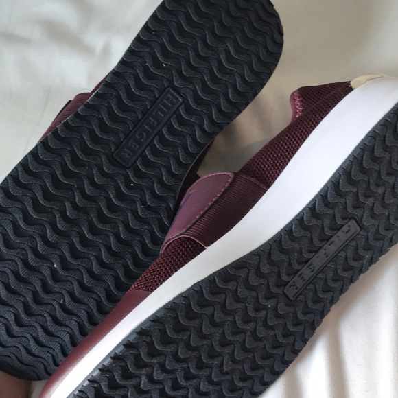 Tommy Hilfiger Maroon Slip-On Sneakers - Picture 6 of 6